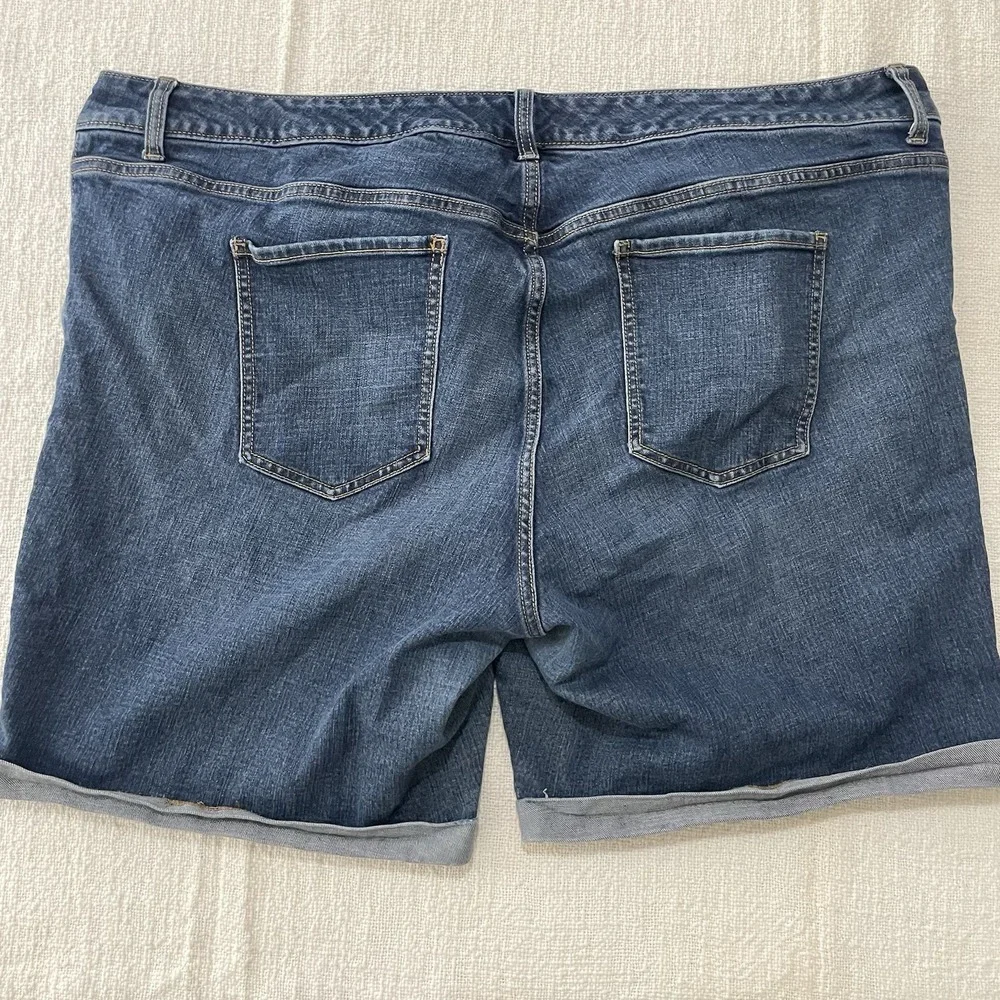 Old Navy Denim Regular Shorts Stretch Blue Jeans Women's Plus 24‎ Casual Cuffed
